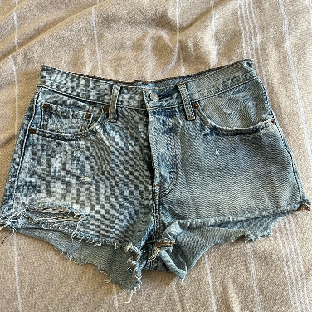 ❌SOLD ❌Levi short
